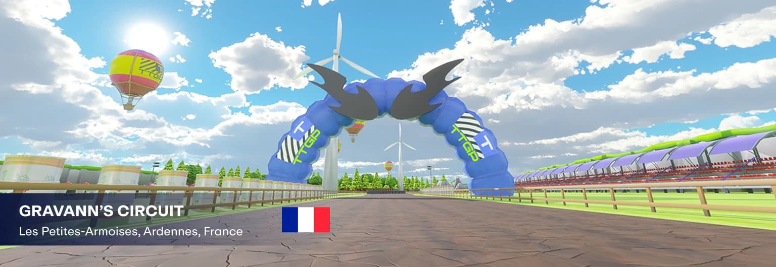 Start arch of Gravann's Circuit with wind turbines and a TTGP hot-air balloon